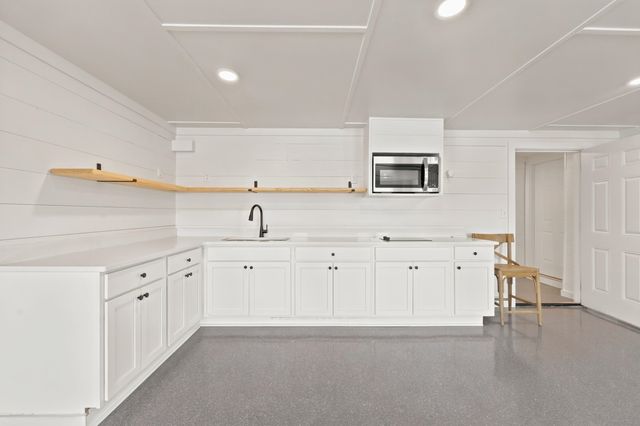 75 Marsh Hen Dr., Pawleys Island, SC 29585