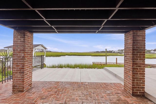 75 Marsh Hen Dr., Pawleys Island, SC 29585