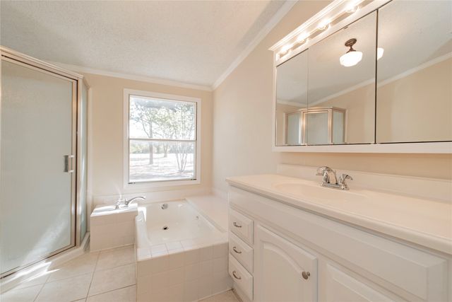 204 Rs County Road 1503, Point, TX 75472