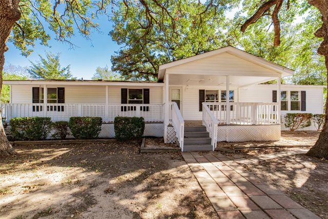204 Rs County Road 1503, Point, TX 75472