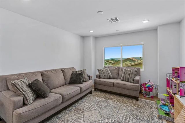 26407 Towhee Lane, Corona, CA 92883