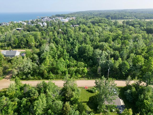 7219 Orchard Road, South Haven, MI 49090