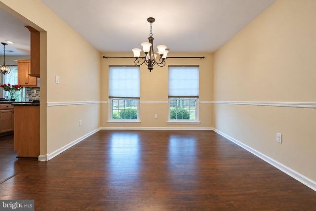 23 IRIS CT, Mount Laurel, NJ 08054