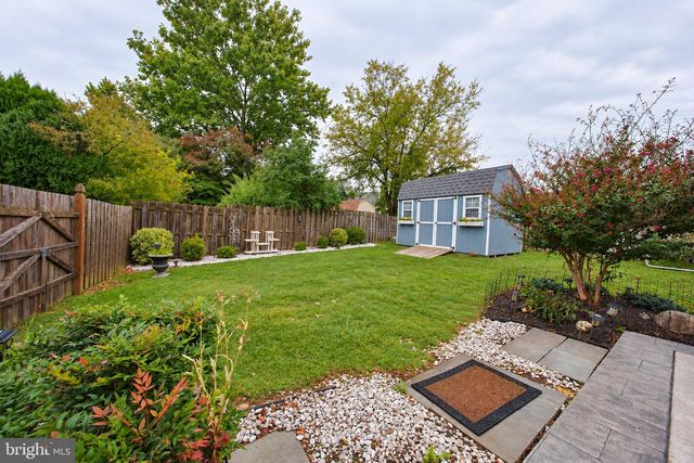 23 IRIS CT, Mount Laurel, NJ 08054