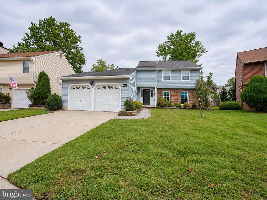 23 IRIS CT, Mount Laurel, NJ 08054