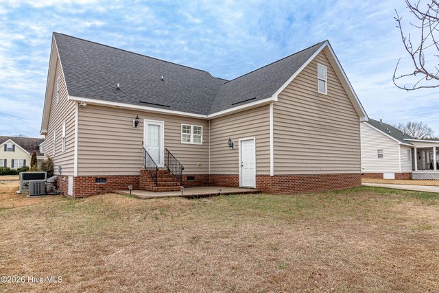 4607 Sturbridge Drive NW, Wilson, NC 27896