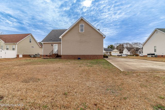 4607 Sturbridge Drive NW, Wilson, NC 27896