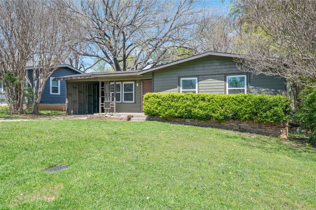 1725 Meadowlark Lane, Denison, TX 75020