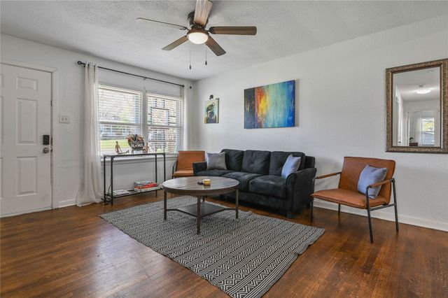 1725 Meadowlark Lane, Denison, TX 75020