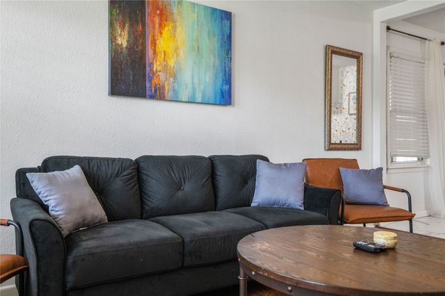 1725 Meadowlark Lane, Denison, TX 75020