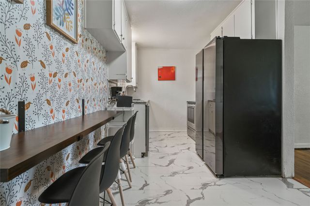 1725 Meadowlark Lane, Denison, TX 75020