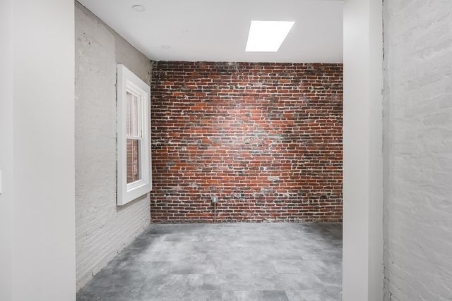 17 Sheafe 4, Boston, MA 02113