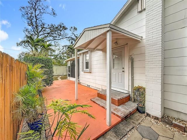 3752 57TH AVENUE N, St Petersburg, FL 33714