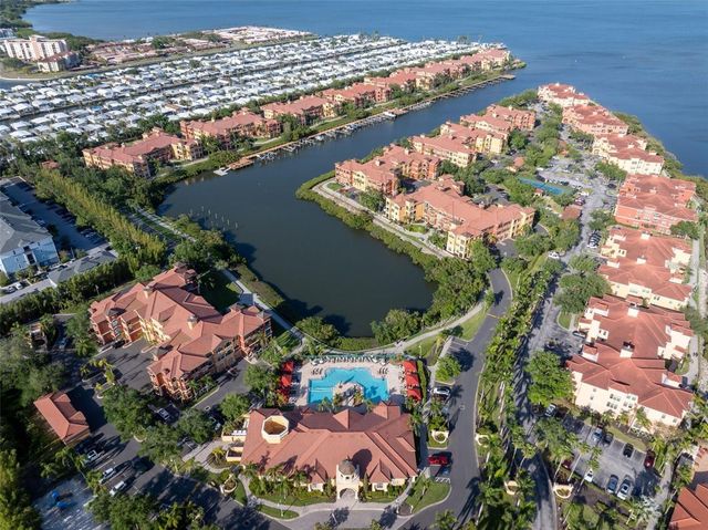 2733 VIA CIPRIANI 820B, Clearwater, FL 33764