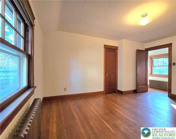 105 Pine Top Trail, Bethlehem City, PA 18017