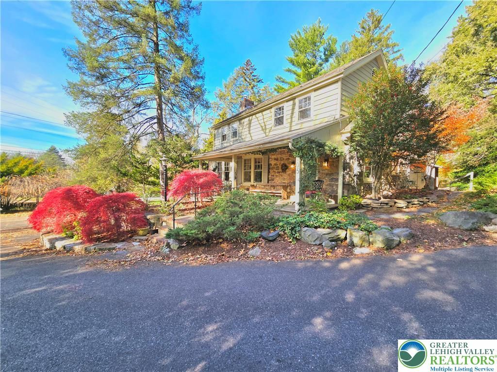 105 Pine Top Trail, Bethlehem City, PA 18017