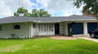3310 N Braeswood Boulevard, Houston, TX 77025