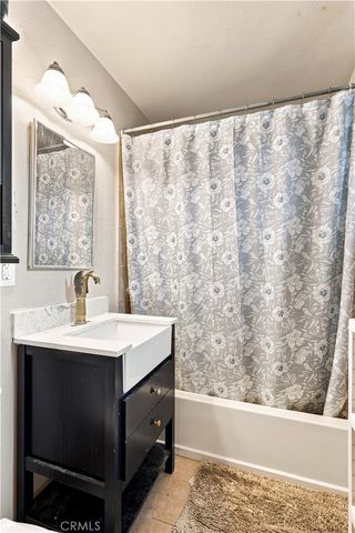 17527 Harwick Court, Carson, CA 90746