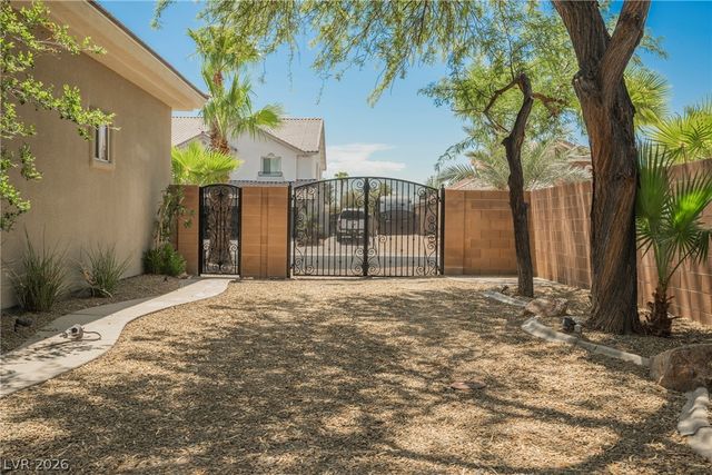 6008 Chessington Avenue, Las Vegas, NV 89131