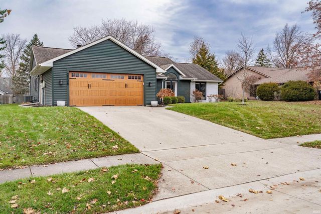 2728 Sunbird Cove, Fort Wayne, IN 46804