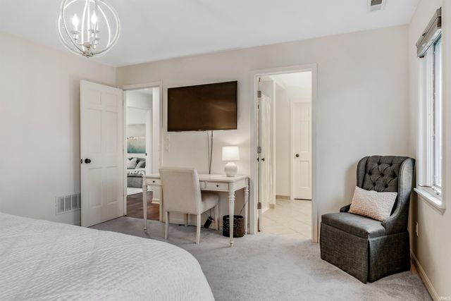 2728 Sunbird Cove, Fort Wayne, IN 46804