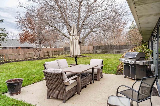 2728 Sunbird Cove, Fort Wayne, IN 46804