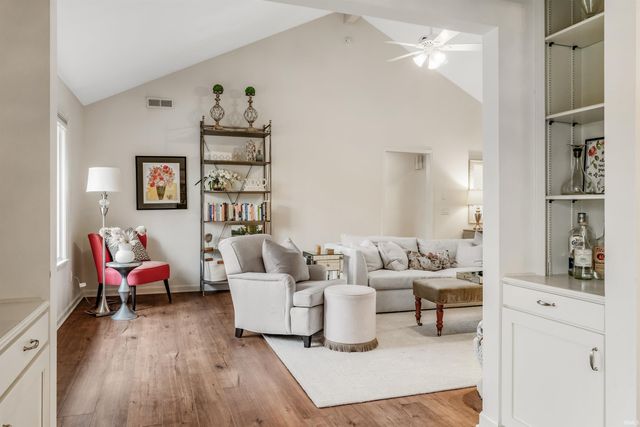 2728 Sunbird Cove, Fort Wayne, IN 46804