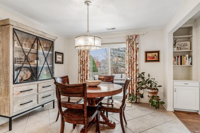 2728 Sunbird Cove, Fort Wayne, IN 46804