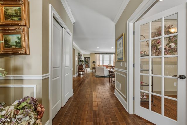 30 Pamela Lane, Saratoga Springs, NY 12866