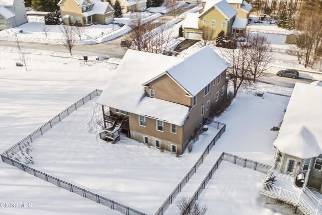 30 Pamela Lane, Saratoga Springs, NY 12866