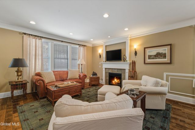 30 Pamela Lane, Saratoga Springs, NY 12866