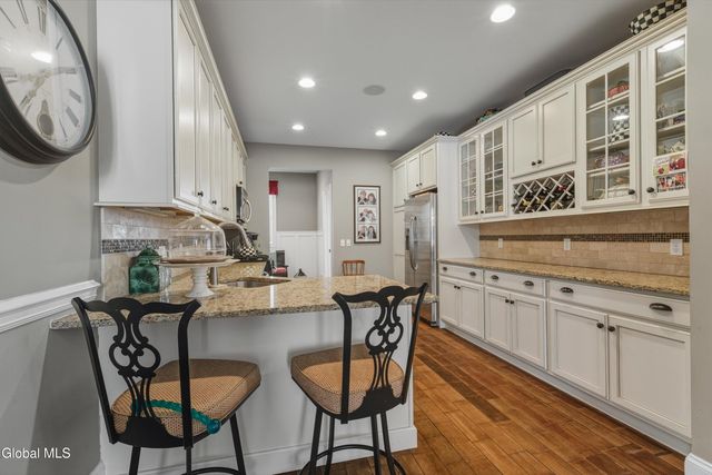 30 Pamela Lane, Saratoga Springs, NY 12866