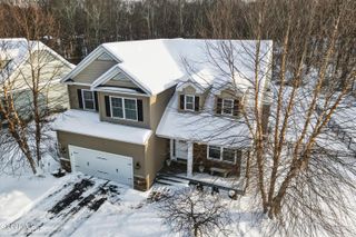 30 Pamela Lane, Saratoga Springs, NY 12866