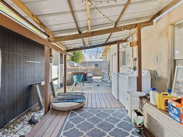 207 W BROAD STREET, Tampa, FL 33604