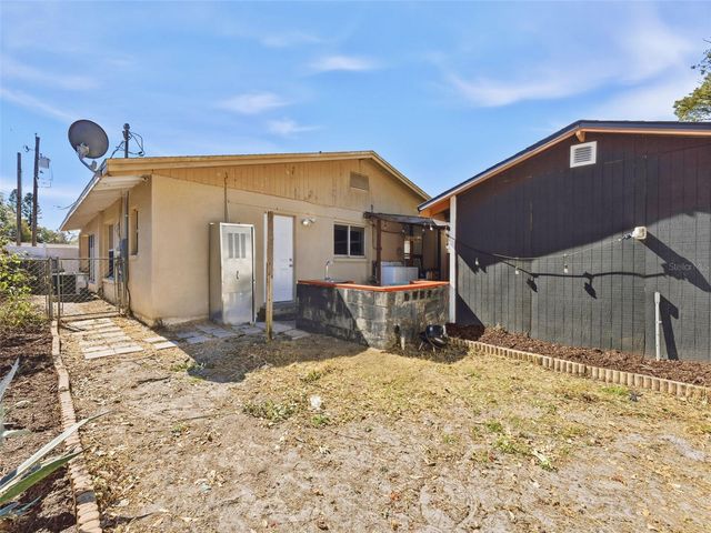 207 W BROAD STREET, Tampa, FL 33604