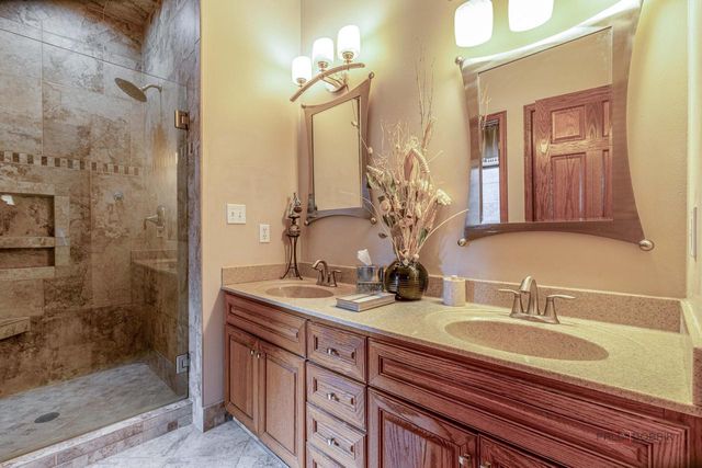 3210 13th PLACE, Kenosha, WI 53144