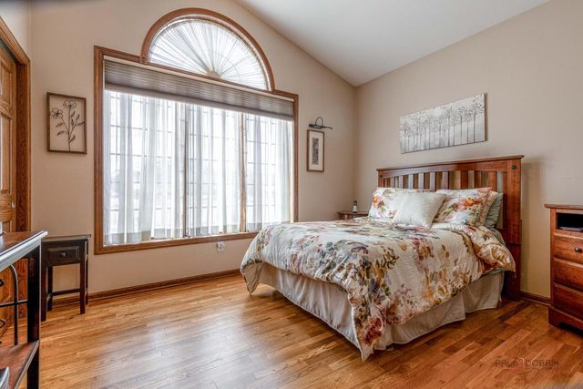 3210 13th PLACE, Kenosha, WI 53144