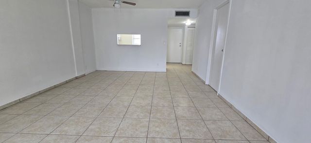 4851 NW 26TH Court 338, Lauderdale Lakes, FL 33313