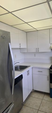 4851 NW 26TH Court 338, Lauderdale Lakes, FL 33313