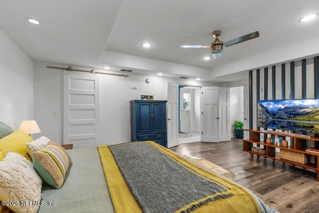 1602 7TH Street N, Jacksonville Beach, FL 32250