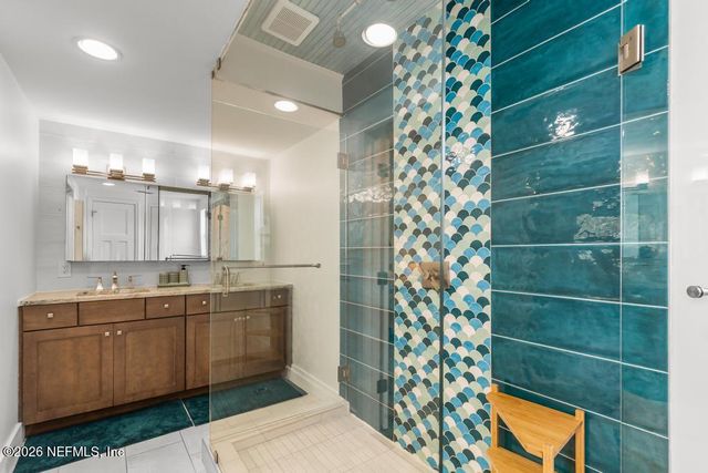 1602 7TH Street N, Jacksonville Beach, FL 32250