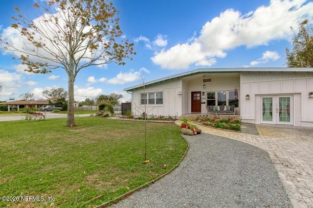 1602 7TH Street N, Jacksonville Beach, FL 32250