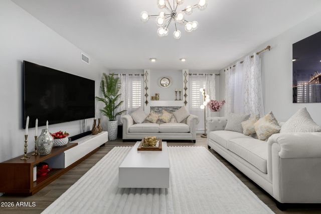 7608 W TONTO Drive, Glendale, AZ 85308