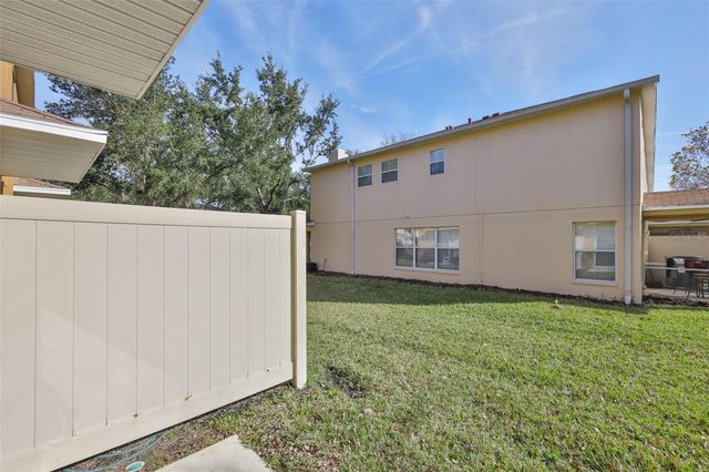 6824 DARTMOUTH HILL STREET, Riverview, FL 33578
