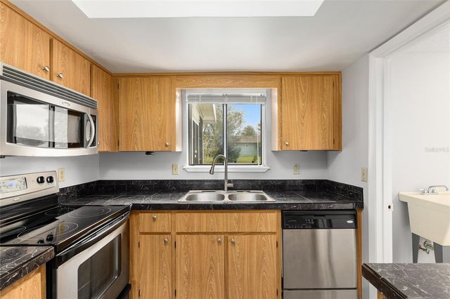 8277 SW 106TH STREET, Ocala, FL 34481