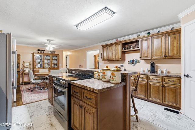 1582 Stringtown Rd, Bardstown, KY 40004
