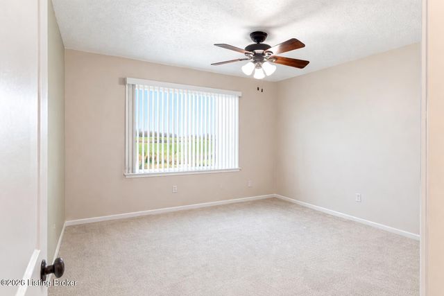 1582 Stringtown Rd, Bardstown, KY 40004