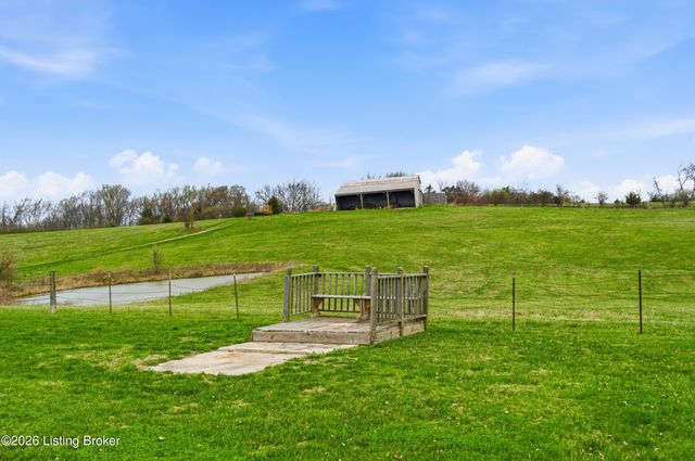 1582 Stringtown Rd, Bardstown, KY 40004