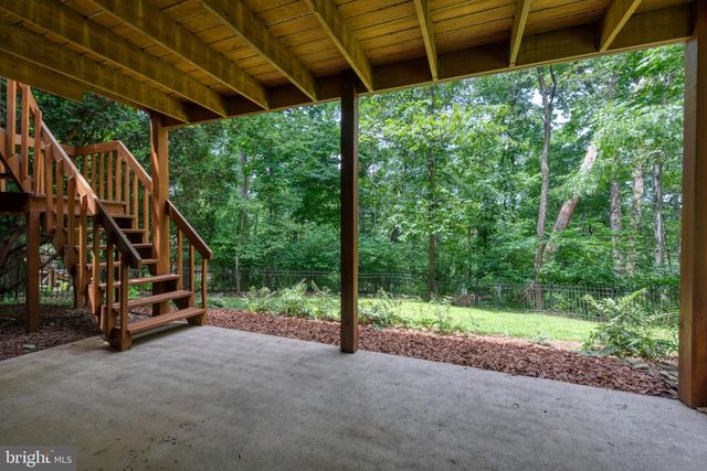 2861 SPRING VALLEY RD, Lancaster, PA 17601