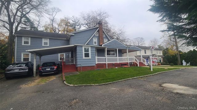 2 Addison Lane, Greenvale, NY 11548